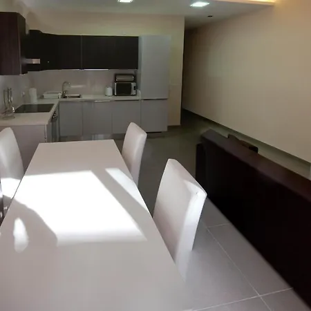 Depiro Apartment