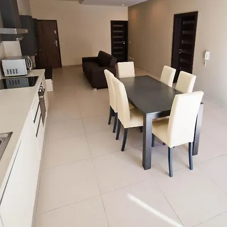 Depiro Apartment *
