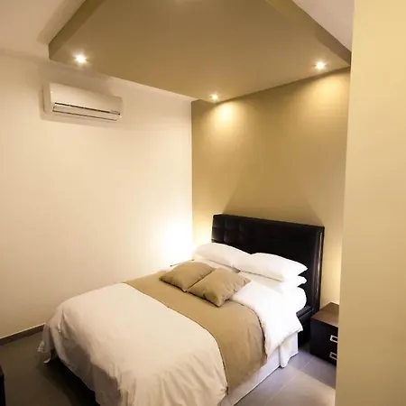 Appartement Depiro *