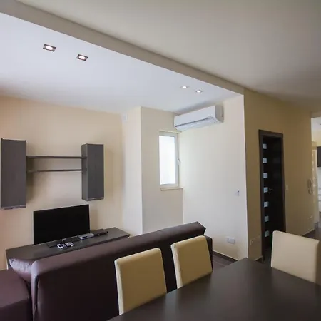 Apartment Depiro Sliema