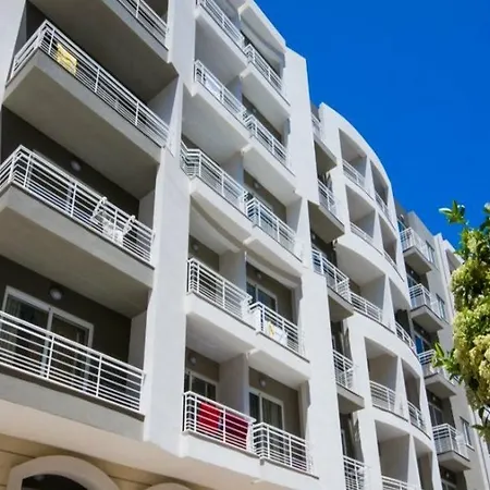 Depiro Apartment *